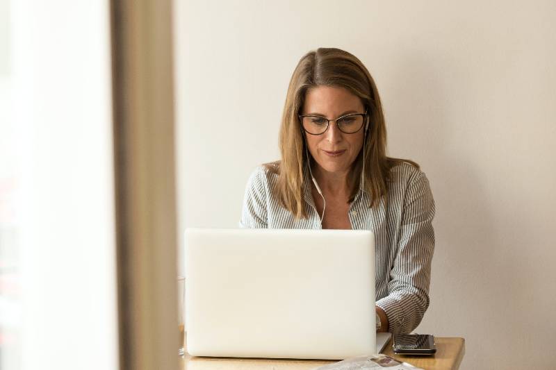 eLearning Home-Office eLearning Home-Office